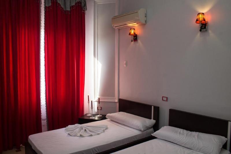 Egyptian Night Hostel Caïro Buitenkant foto